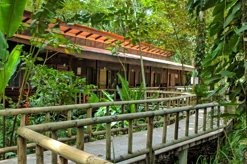 Evergreen Lodge 2/35