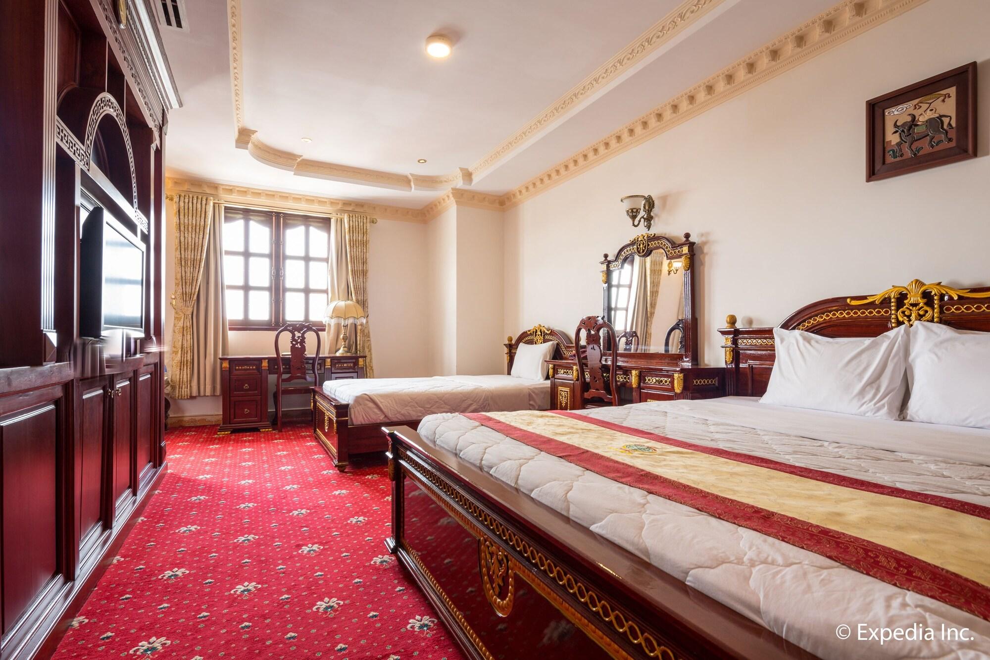 New Pacific Hotel 15/55