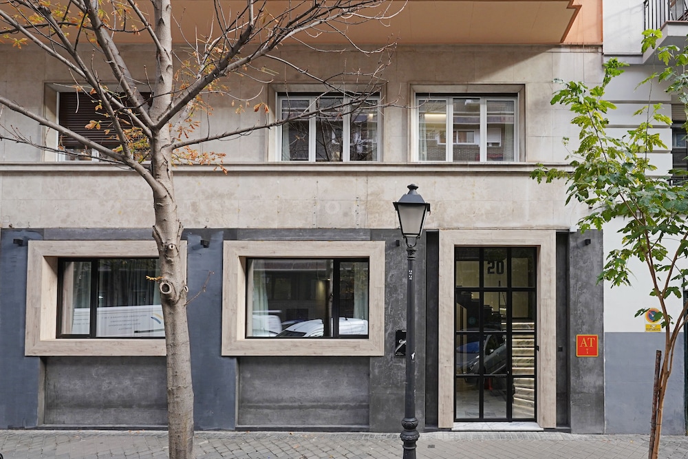 Numa Goya Rooms and Apartments 2/47