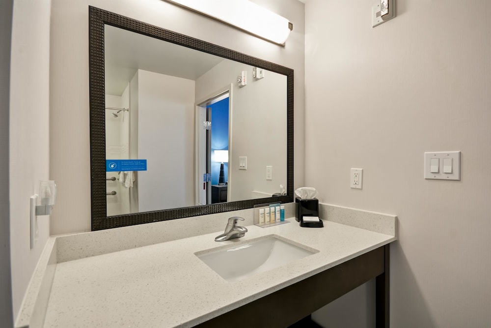 Hampton Inn Kenedy 21/57