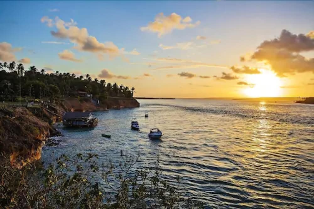 Hotel Marinas Resort 40/50