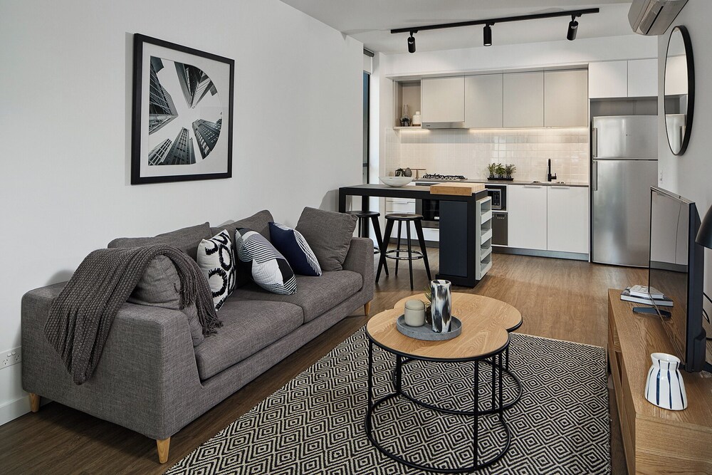 Kingstreet Residences 23/40