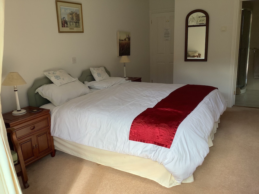 Room, Double Bed