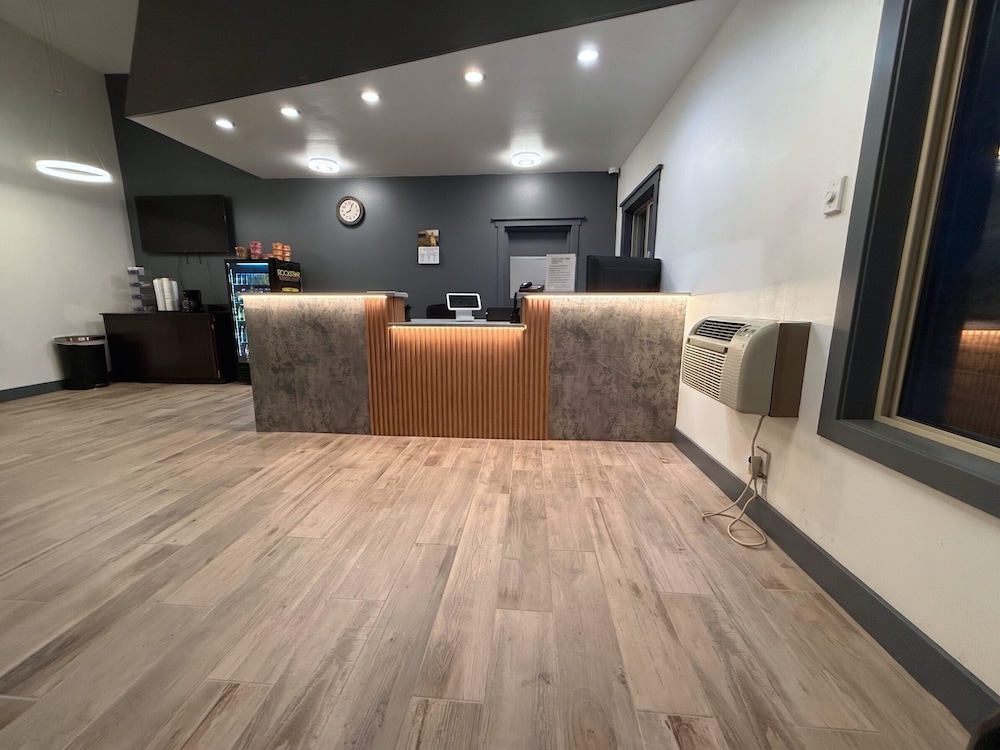 Hermiston Inn & Suites 5/50