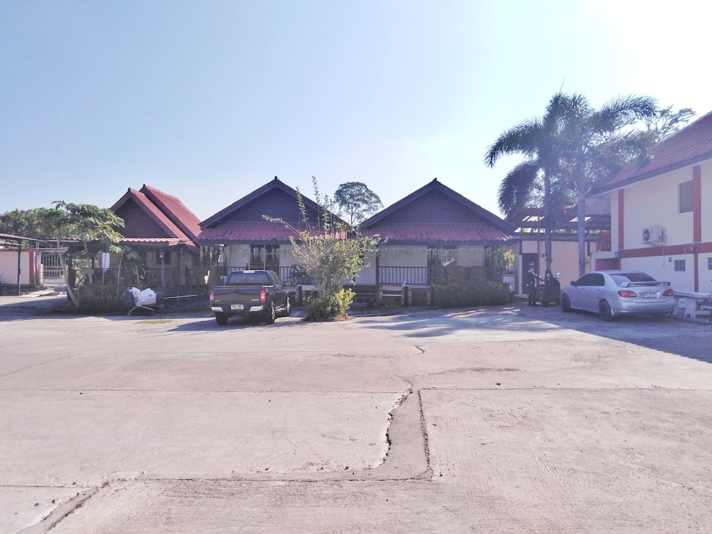 Baan Kaew Ruen Kwan 56/71