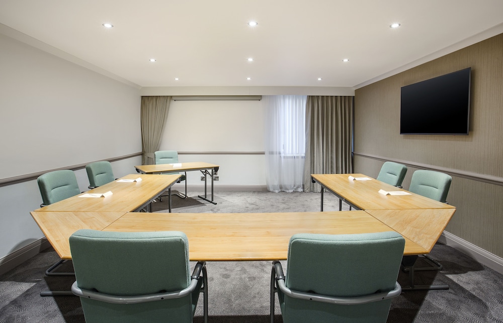 Leonardo Hotel And Conference Venue Aberdeen Airport 34/54