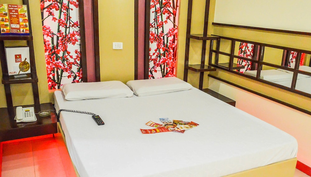 Hotel Sogo - Quezon Ave. 24/24