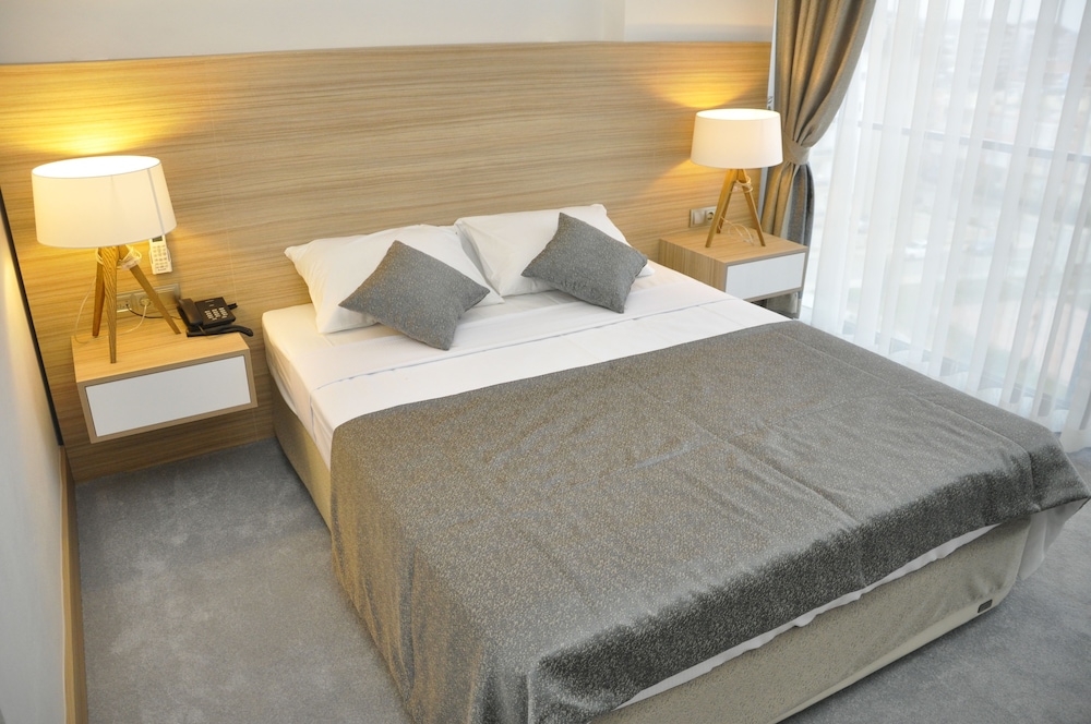 Ozyigit Otel 10/53
