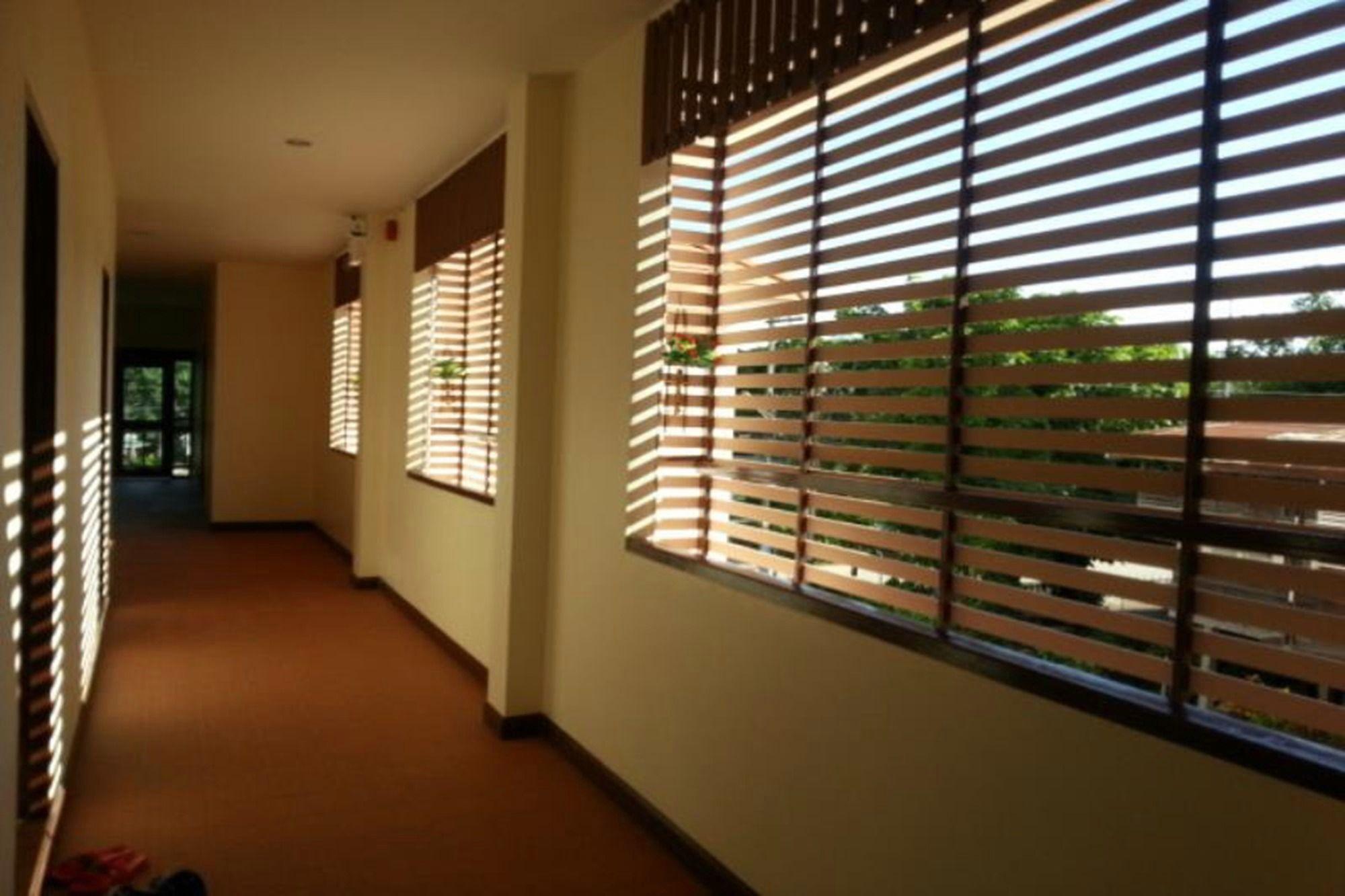 Ponburi Hotel 77/90