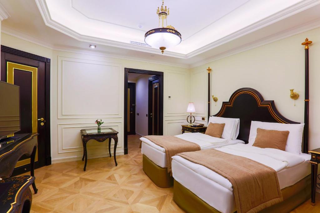 Deluxe Room Twin