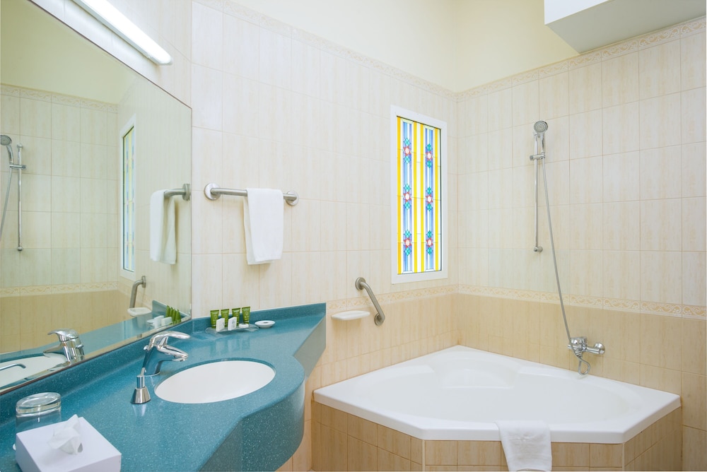 Masira Island Resort 11/53