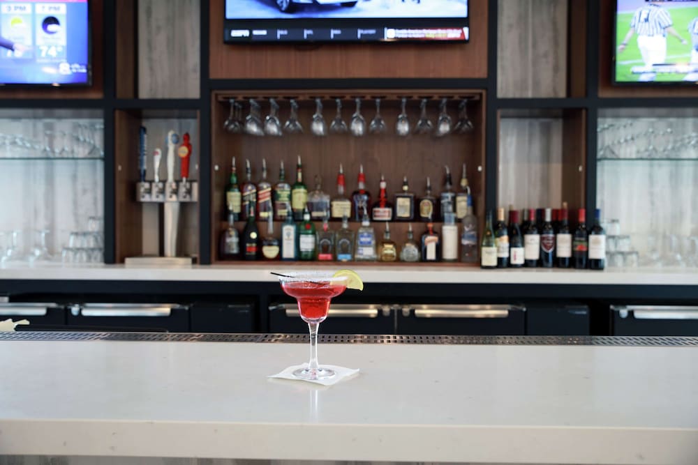 Hilton Garden Inn Tampa-Wesley Chapel 12/59