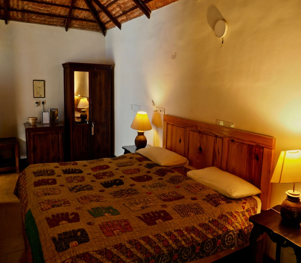 Red Earth Kabini 18/49