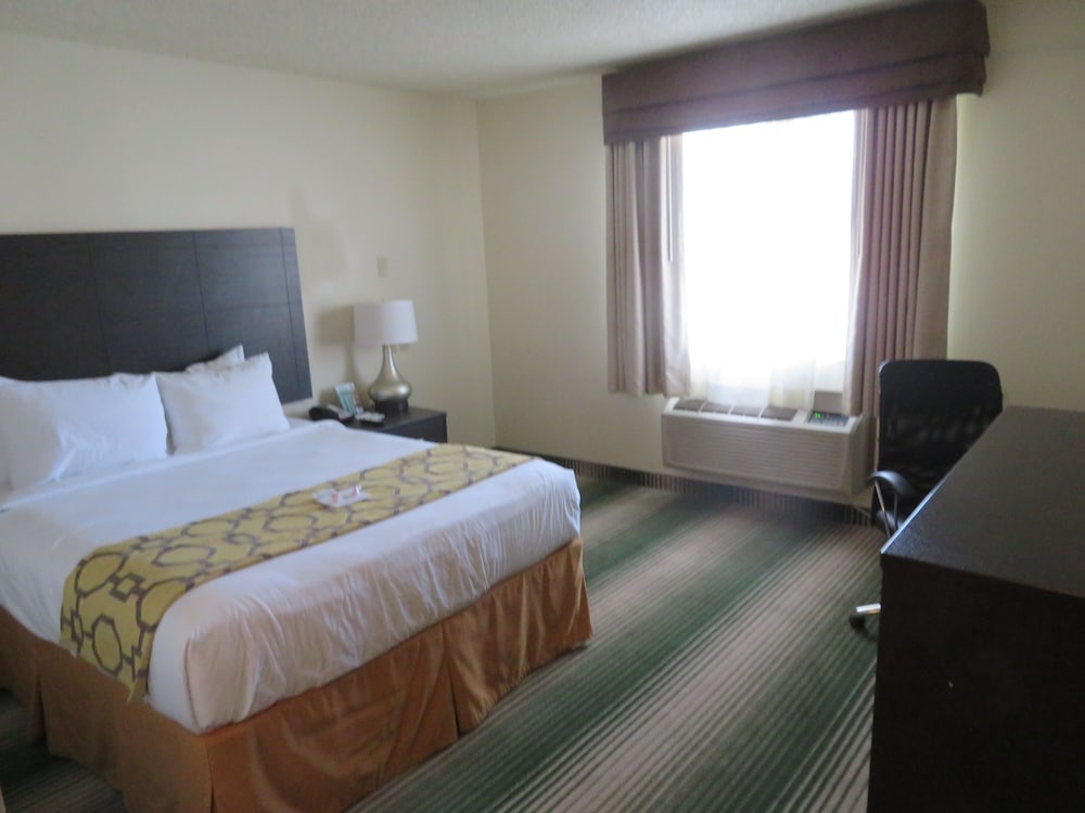 SureStay Plus by Best Western Montrose 20/48