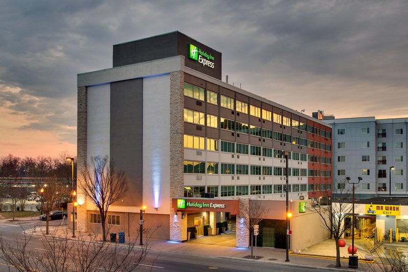 Holiday Inn Express Washington DC N-Silver Spring 3/23