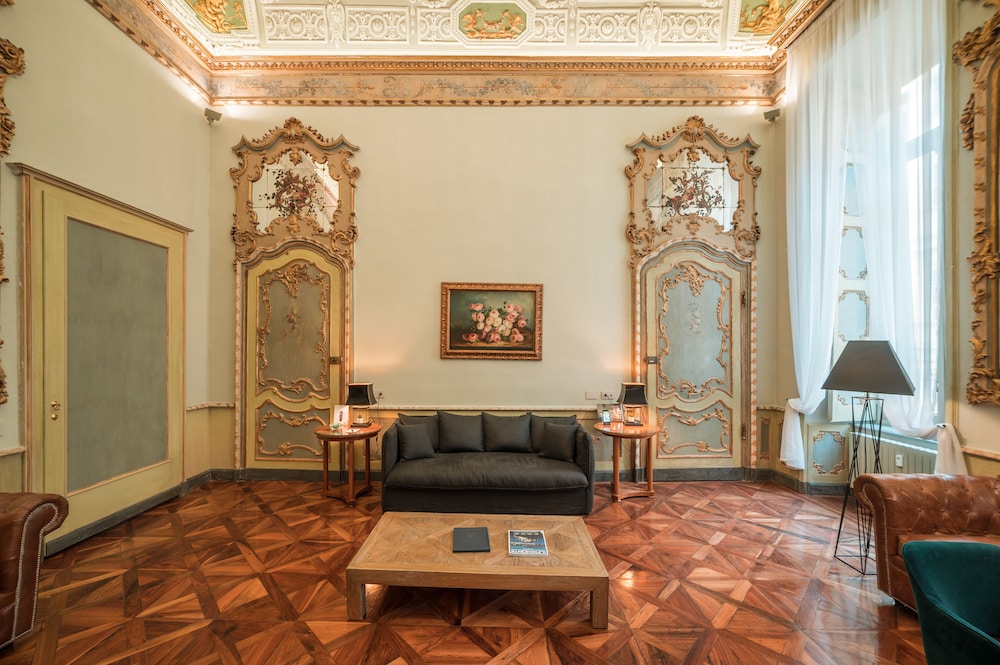Royal Palace Hotel and Spa 17/33