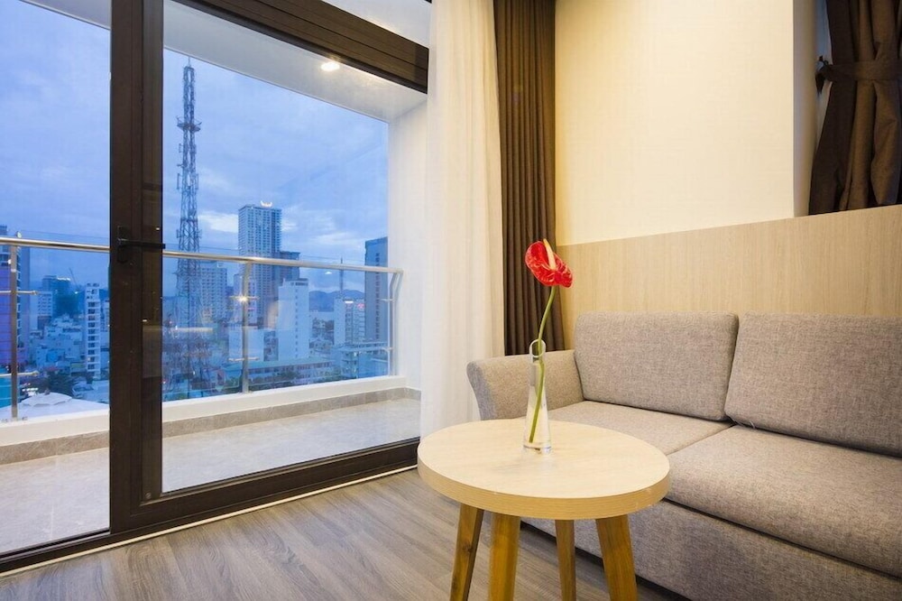 Stella Maris Nha Trang Hotel 72/82