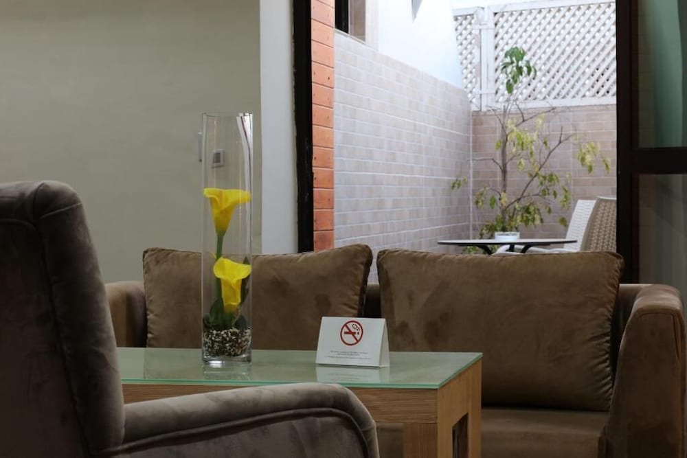 Silver Suites Hotel & Spa 45/63