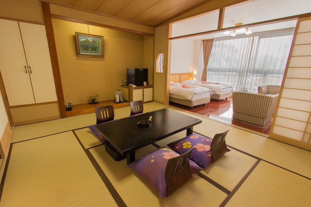 YUZAWA GRAND HOTEL 22/33