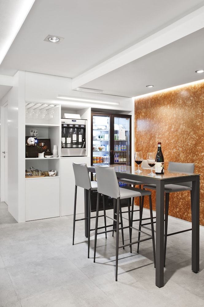 Ibis Styles Madrid Prado 37/50