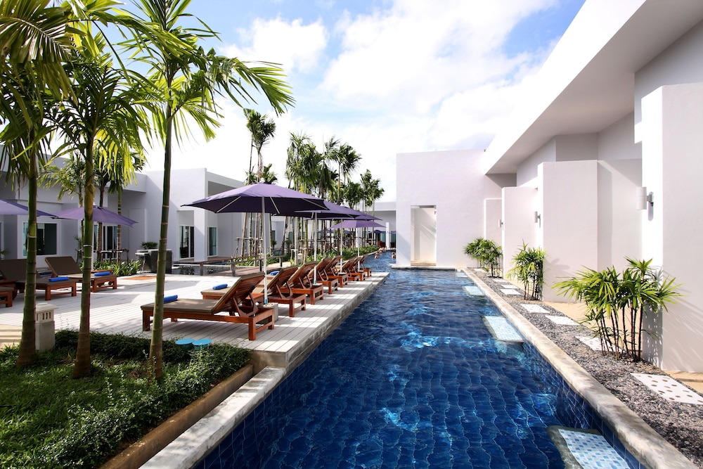 Blu Pine Villa and Pool Access 29/41