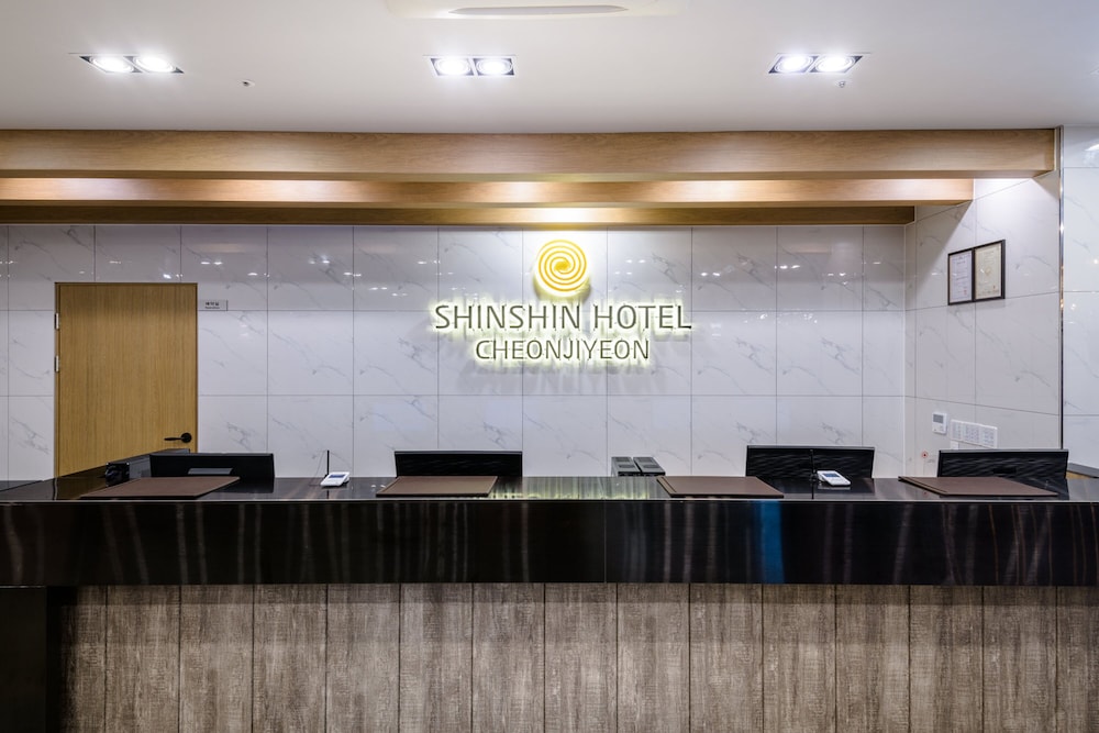 Shinshin Hotel Cheonjiyeon 8/54