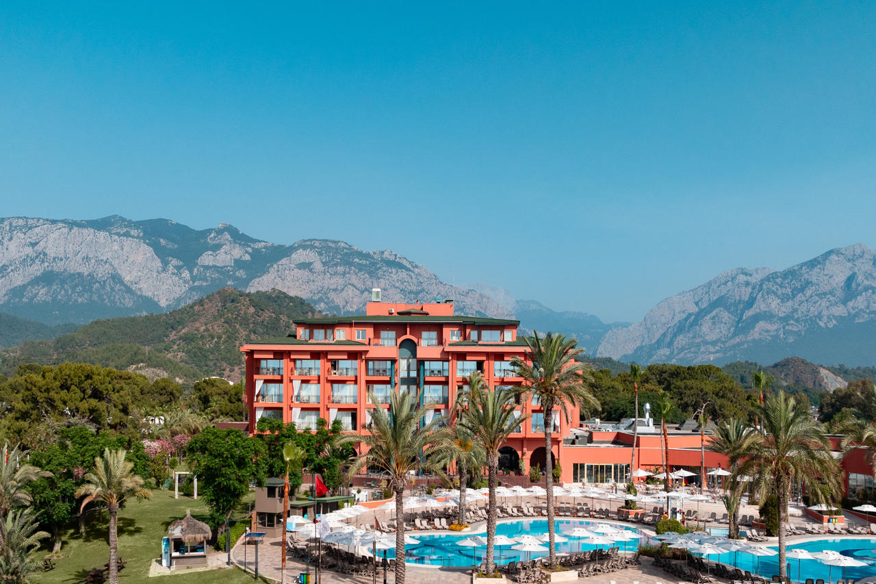 The Norm Oriental in KEMER