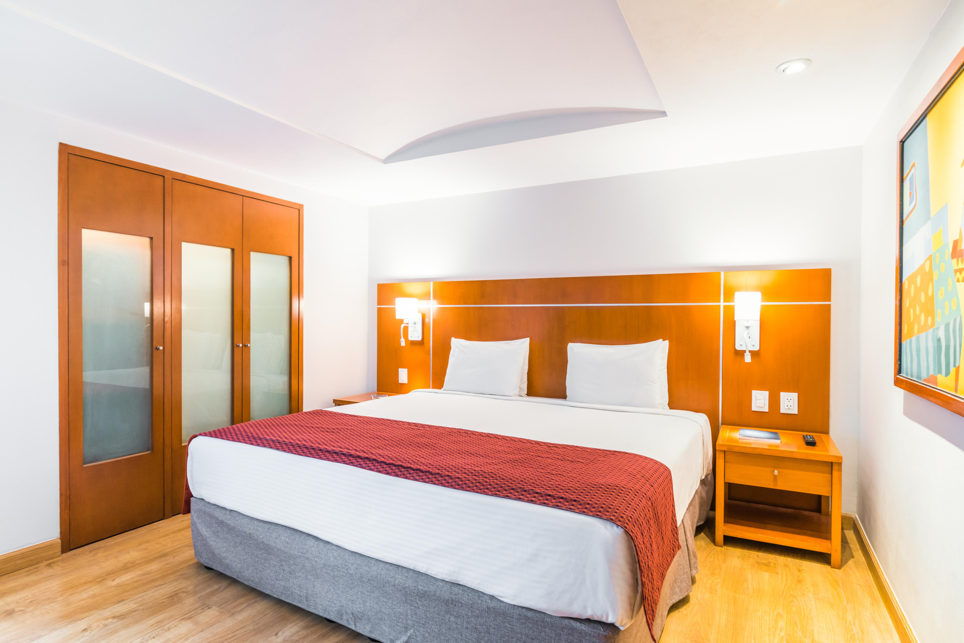 Junior Suite, Single