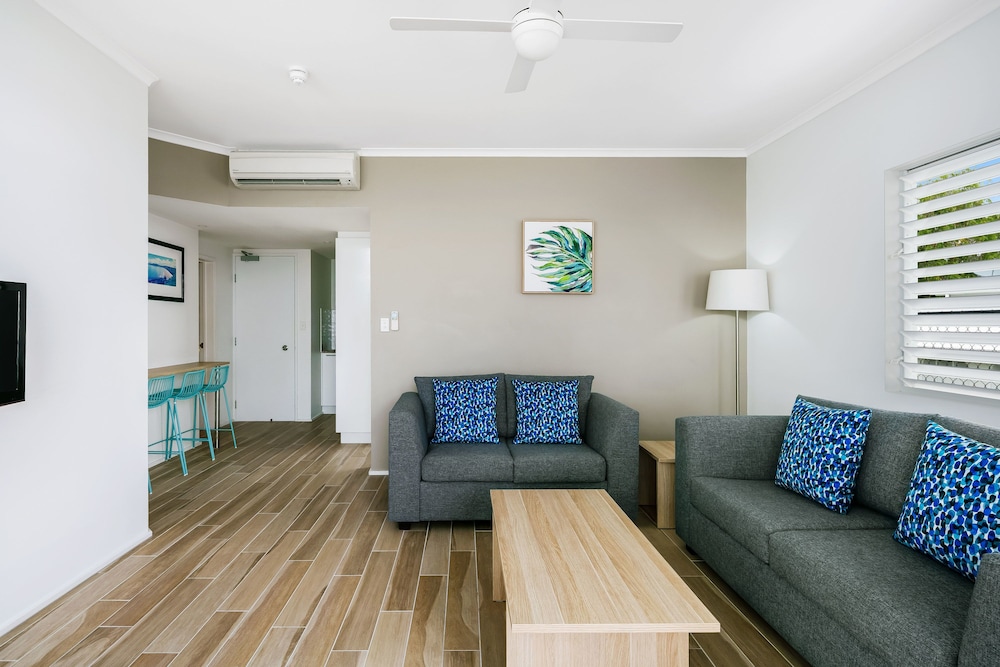 Mantra Portsea Port Douglas 34/62