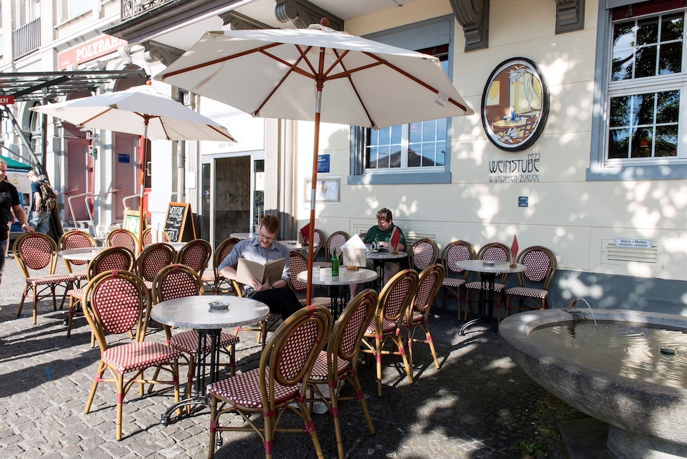 Hotel Limmathof 28/39
