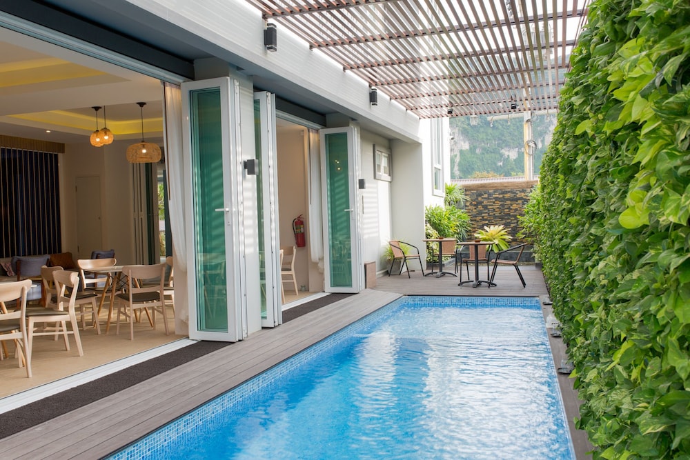 LARIO HOTEL KRABI in KRABI