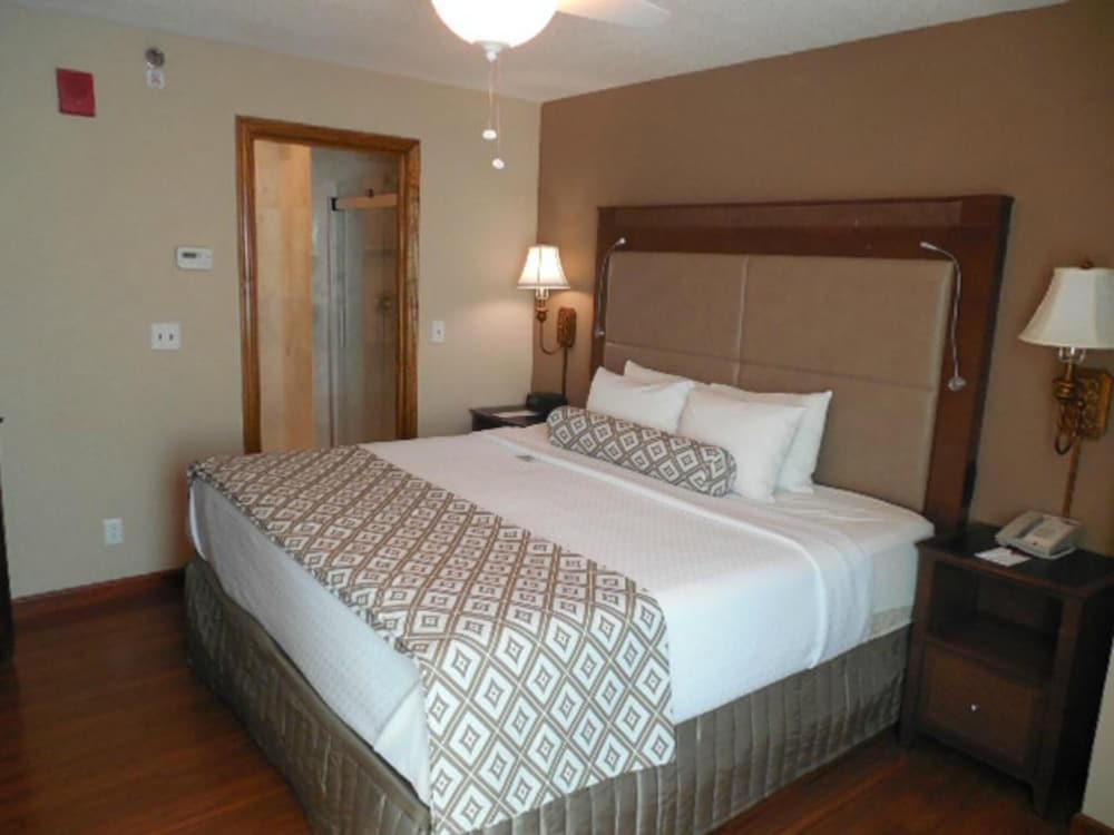 Clayton Plaza Hotel 14/65