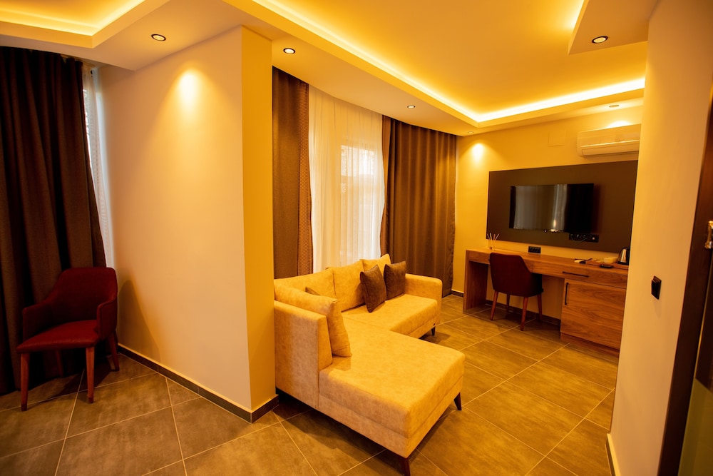 Hotel Rolli 15/23