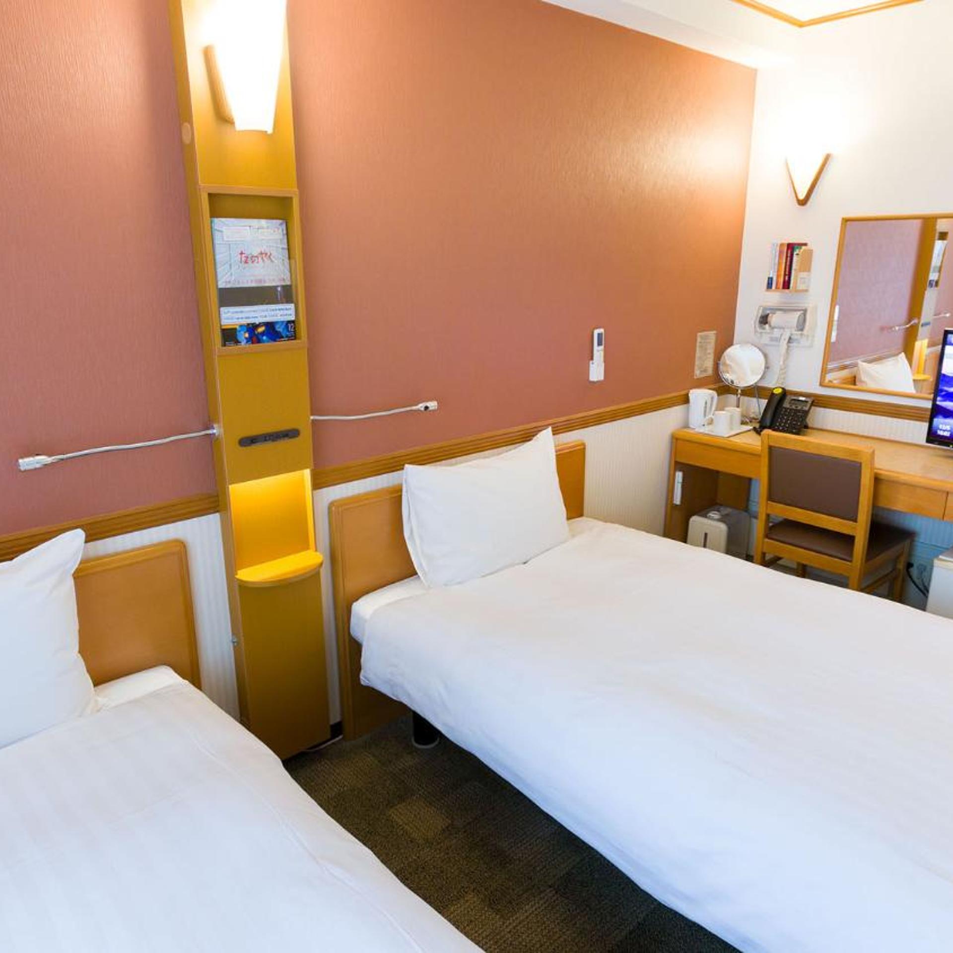 غرفة بسريرين منفصلين للمدخنين، Toyoko Inn Kyoto Gojo Karasuma 6/10
