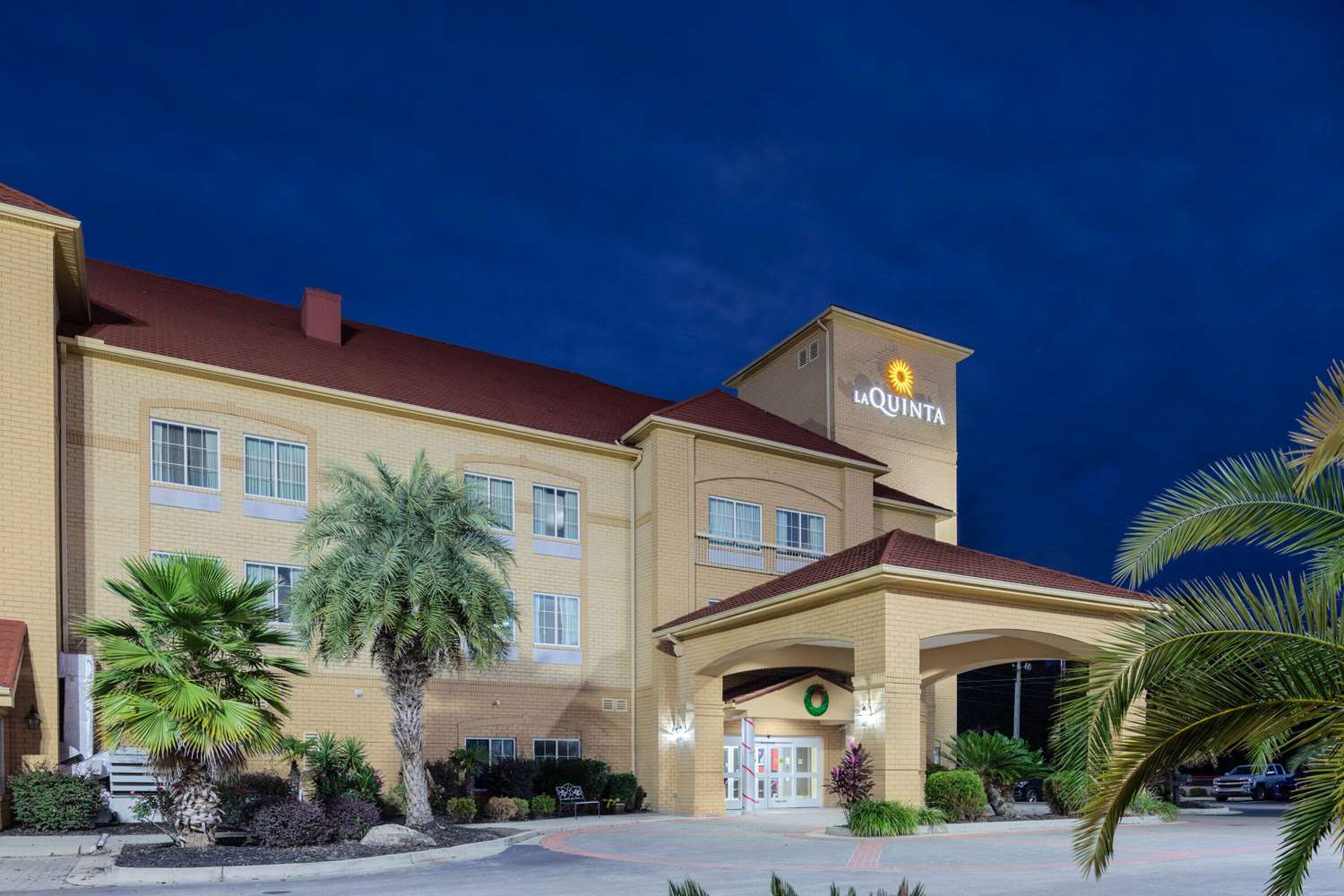 La Quinta Inn & Suites by Wyndham Hinesville - Fort Stewart 54/56