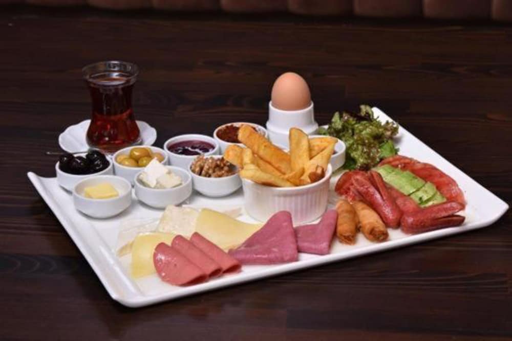 Lord's Residence Boutique Hotel 54/75