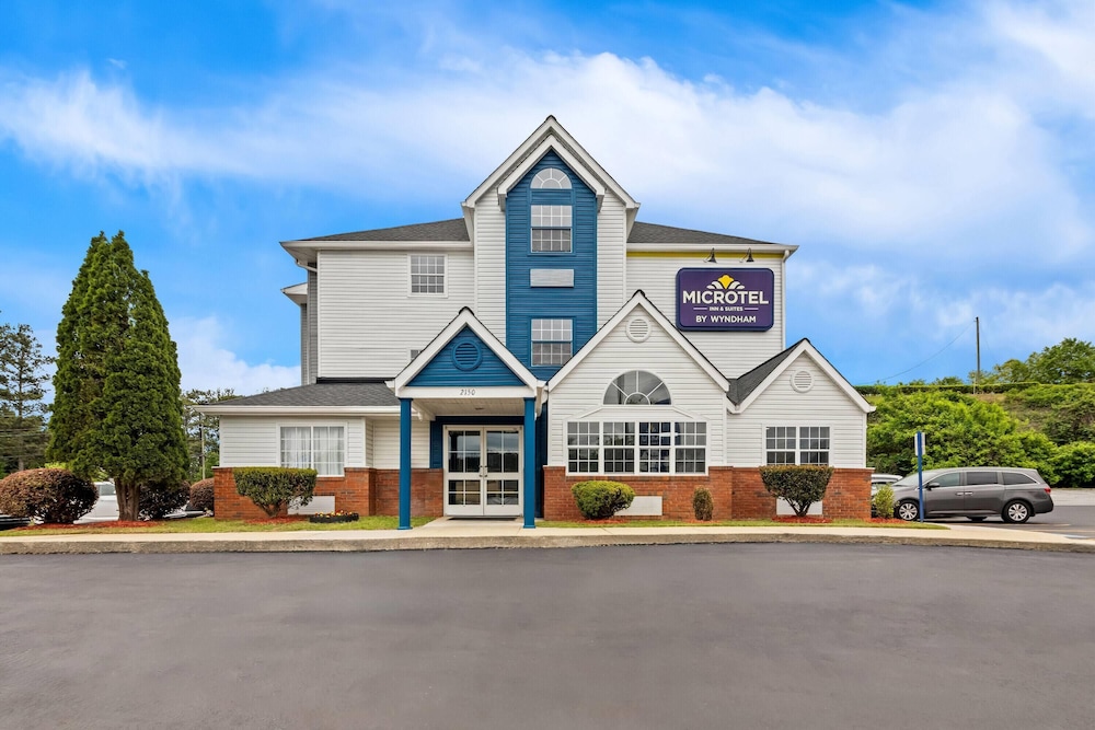 Microtel Inn & Suites by Wyndham Norcross 42/50