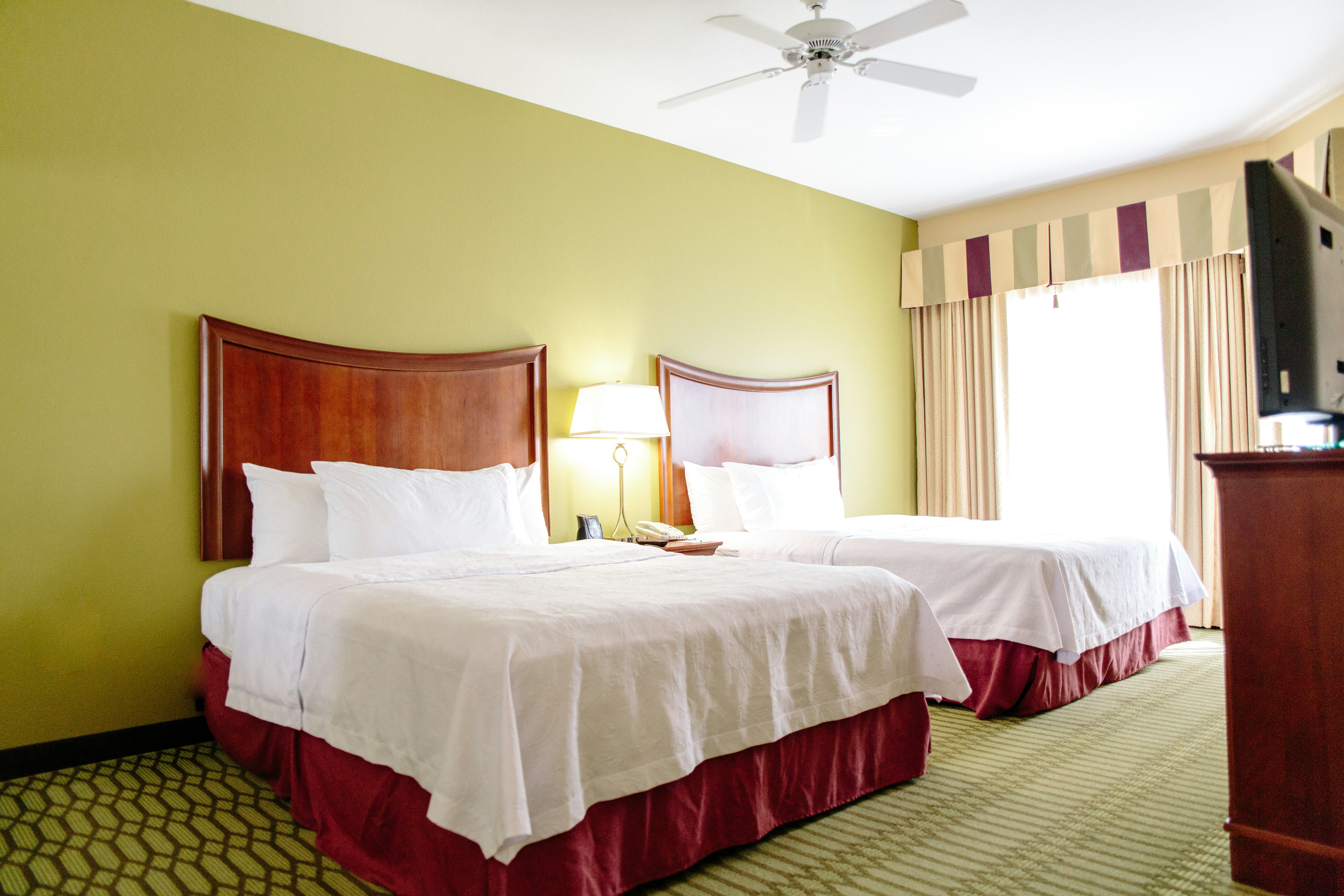 1 BEDROOM, SUITE, 2 QUEEN BEDS