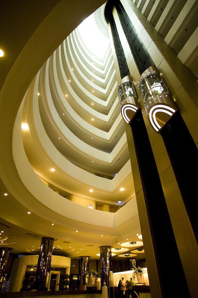 Surmeli Istanbul Hotel 4/72