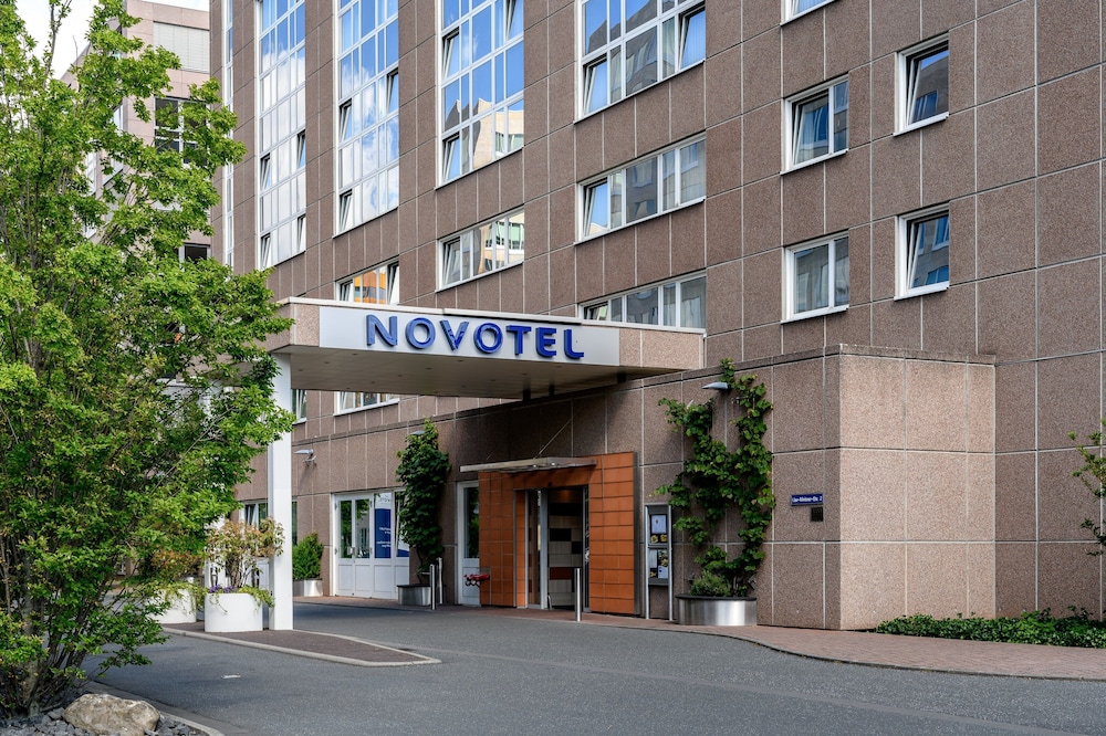 Novotel Frankfurt City 72/73