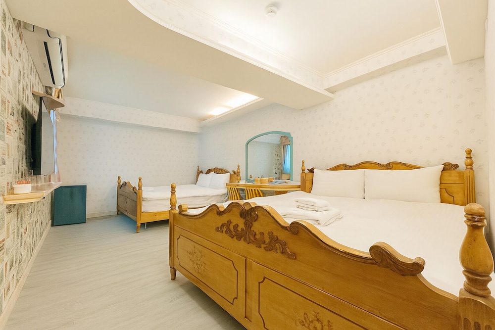 Hotel Elizabeth 19/44