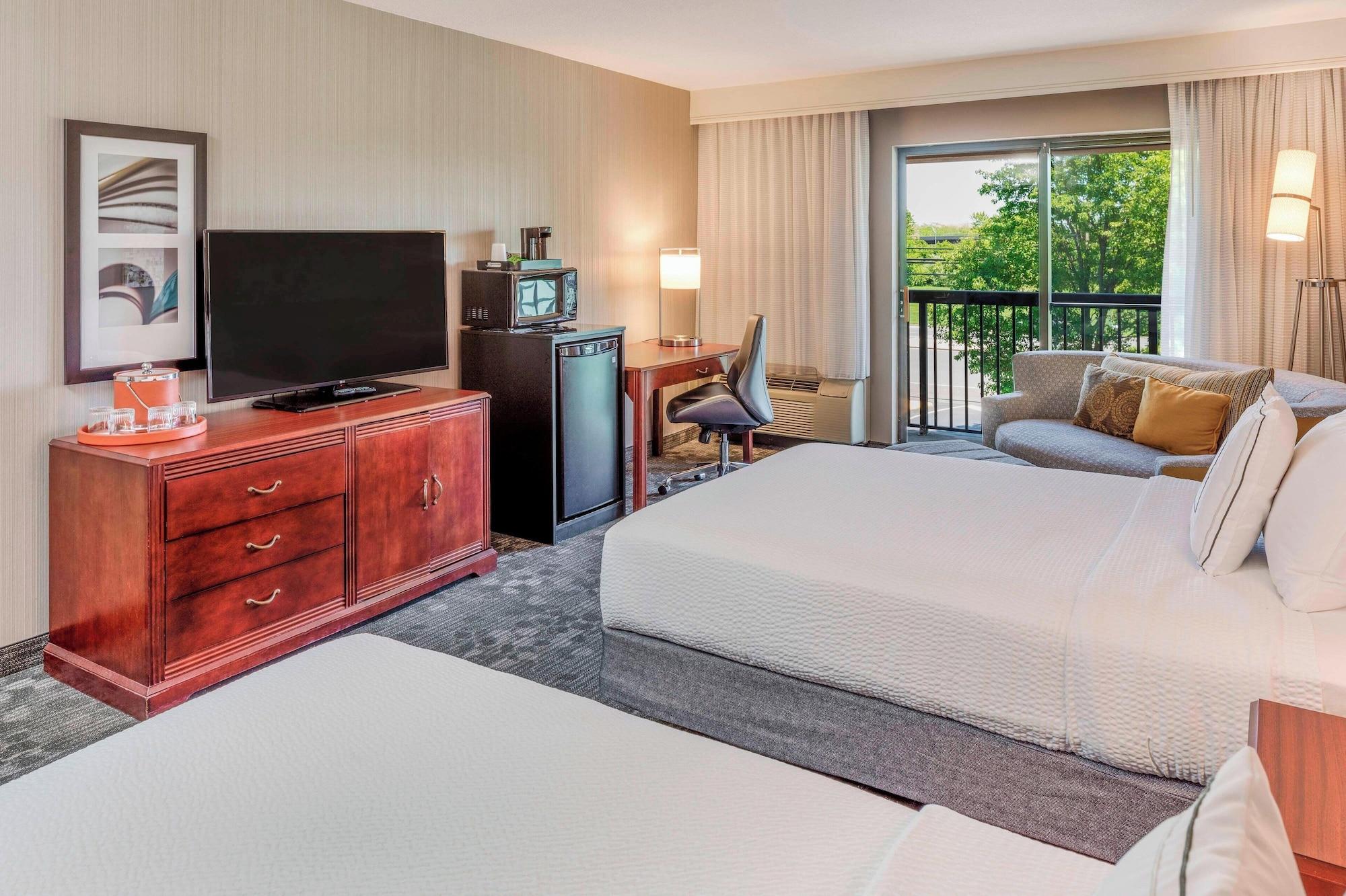 room, multiple beds