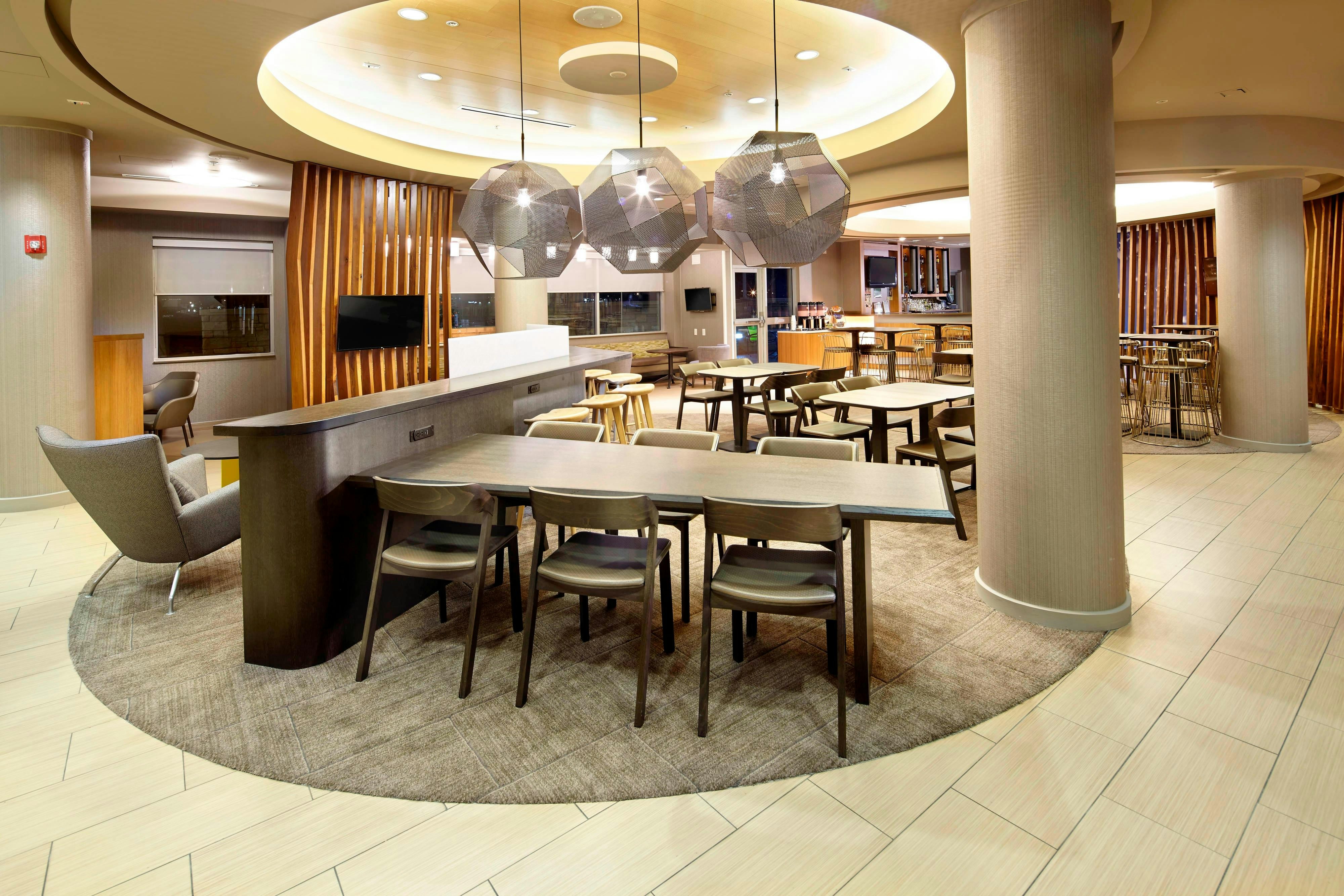Springhill Suites By Marriott Chicago Waukegan Gurnee 8/10