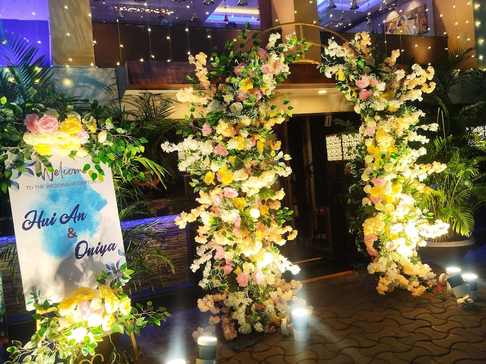 HOTEL EXECUTIVE TOWER photo4