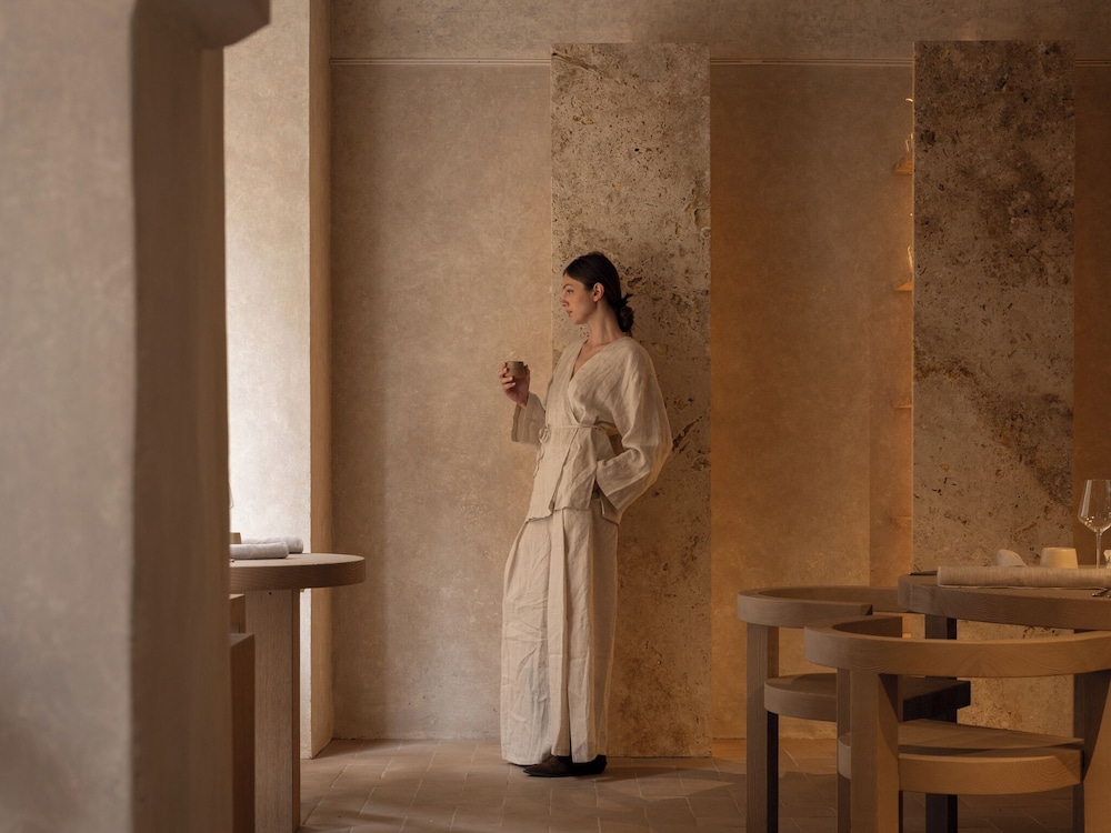 Nomos Hotel 2/31