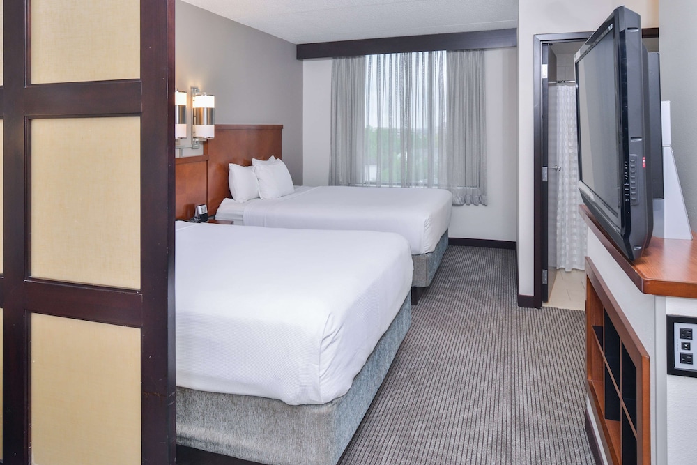 Hyatt Place Herndon/Dulles Airport-East 11/69