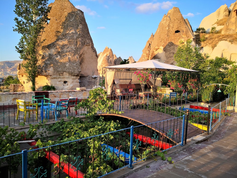 Roc Of Cappadocia 33/49