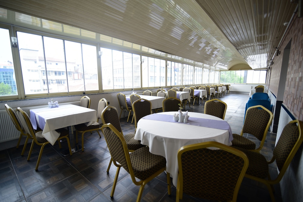 Ozdemir Palas Hotels 22/25
