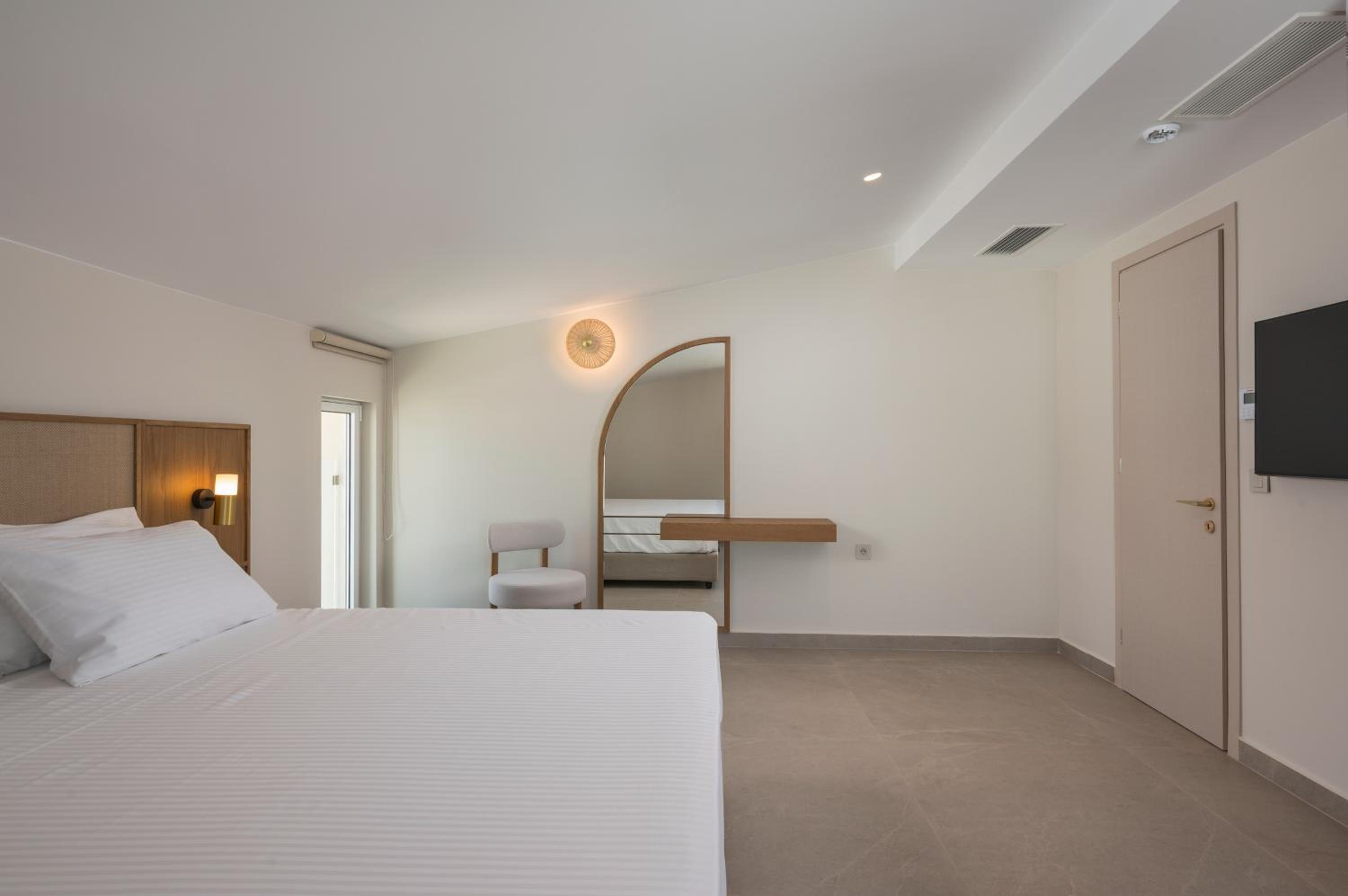 Beachcomber, Suite, Beach Front, Private Pool