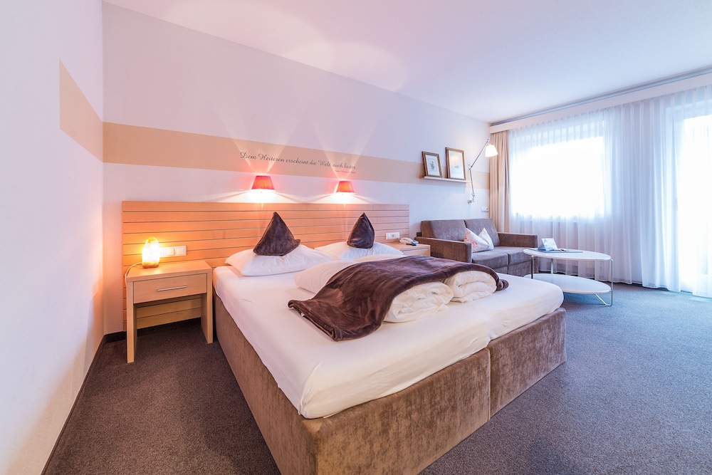 Wohlfuhlhotel Schiestl 17/50